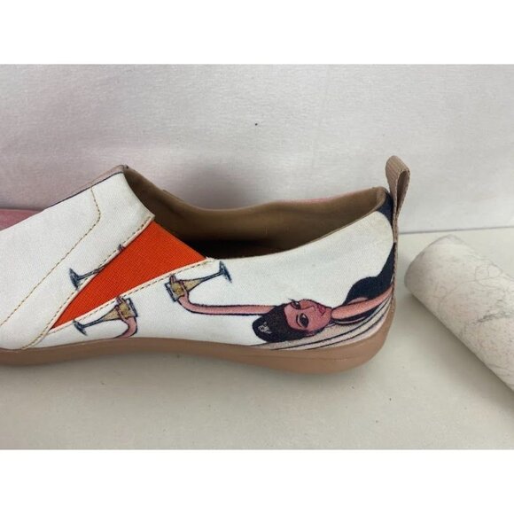 Uni The Little Dress Size 9.5 Slip On Lightweight Comfortable Shoes. - Picture 4 of 8